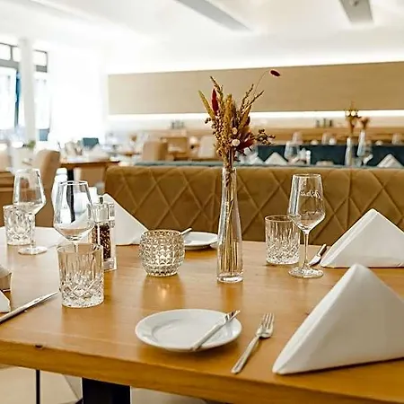 Privathotel Alte Muehle Wolfsburg-weyhausen Hotel 4*