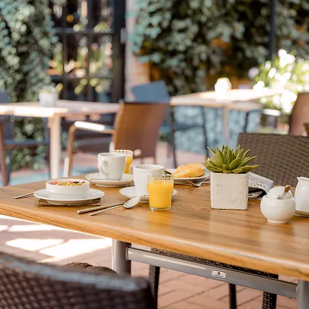 Hotel Privathotel Alte Muehle Wolfsburg-weyhausen 4*